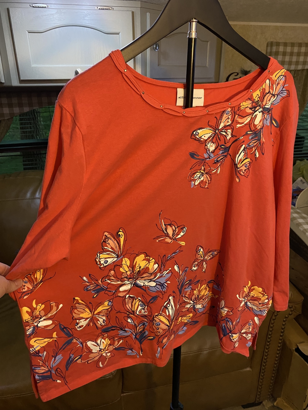 a.n.a Red Floral Butterfly Scoop-Neck Women’s Top